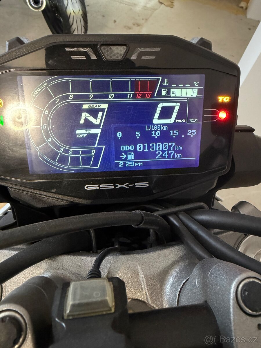 Suzuki GSX-S 950 - 7