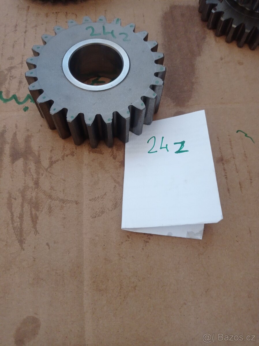 John Deere 7600-7810 - 7