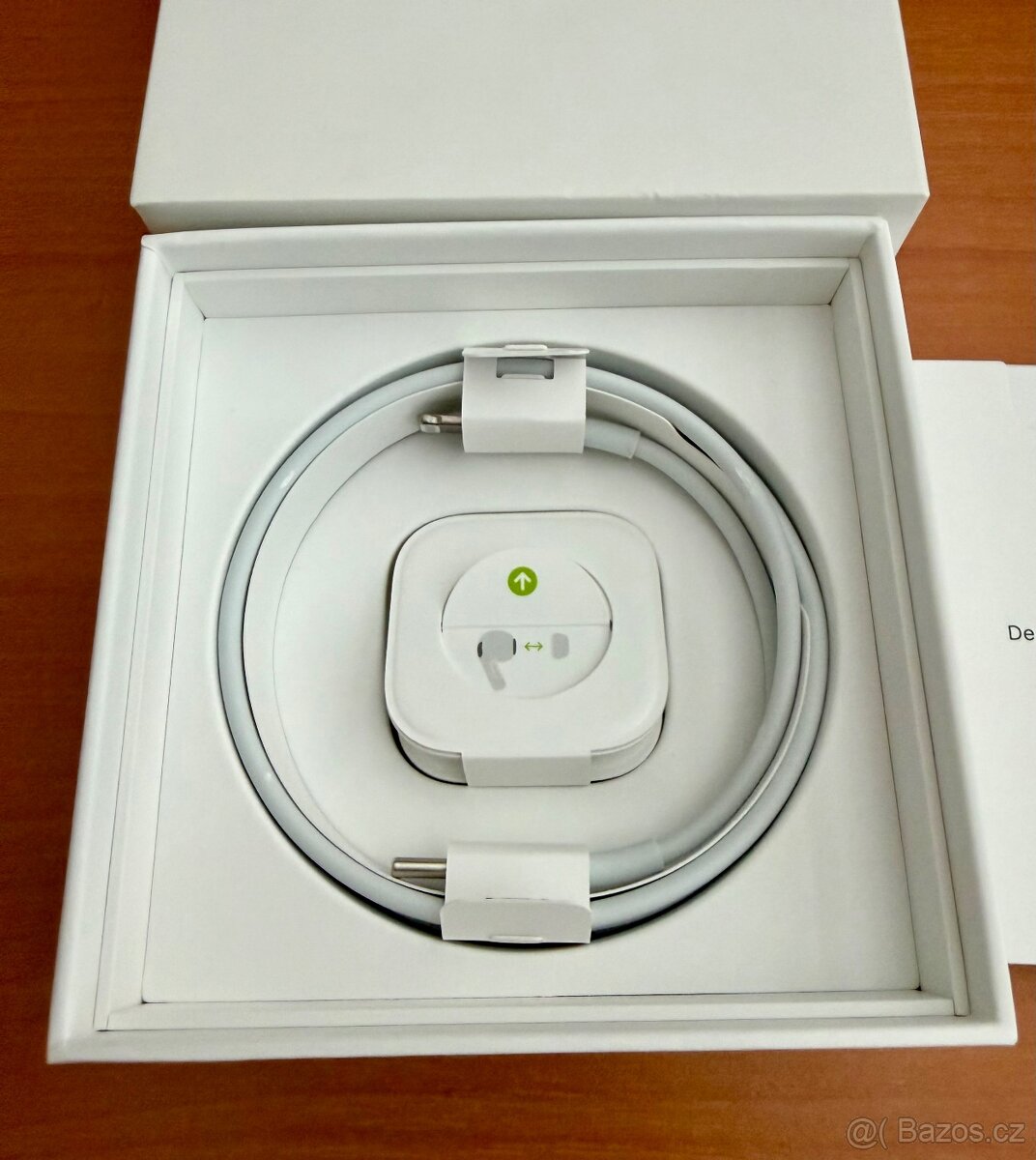 Apple AirPods Pro - 7