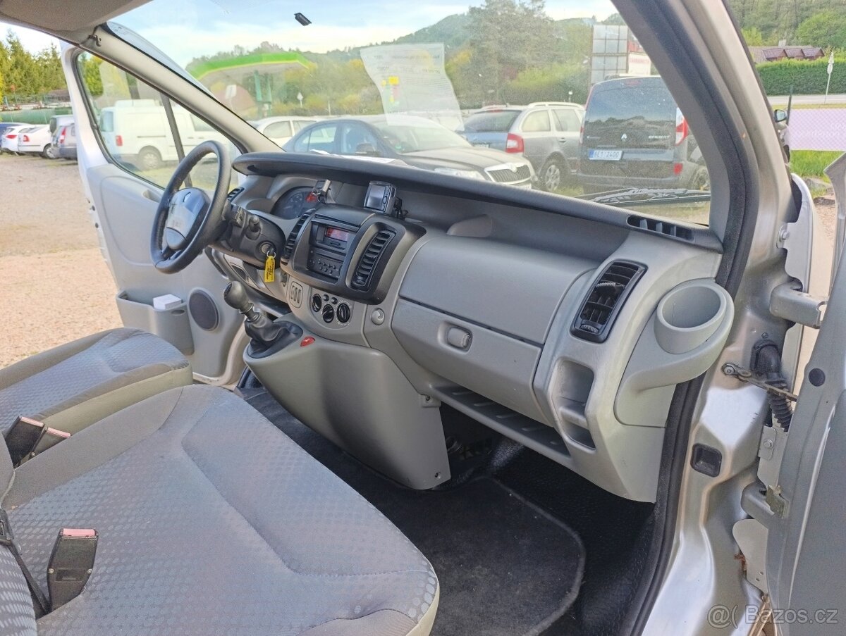 Renault Trafic 2.0 DCi long,klima,TZ - 7