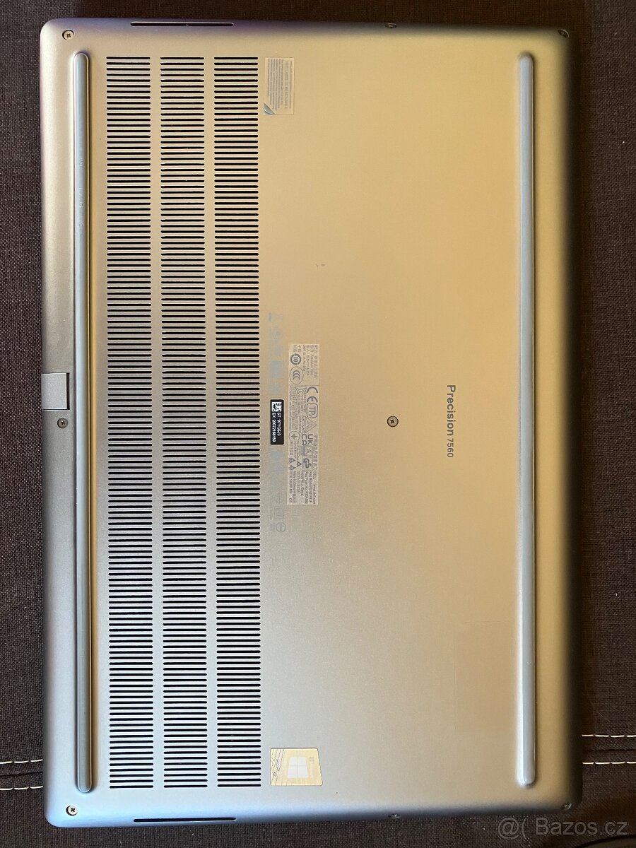 Dell Precision 7560 Mobile Workstation - 7