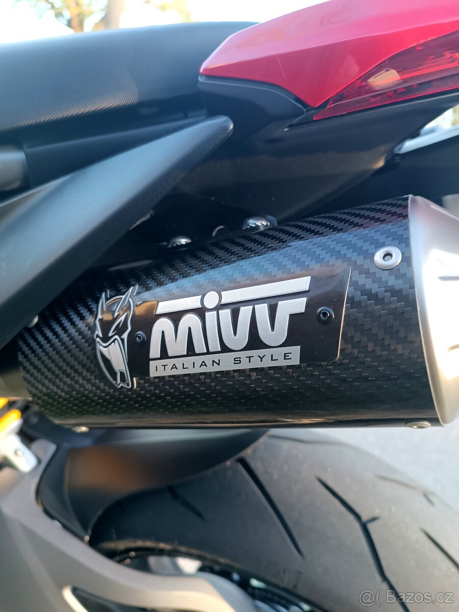 Ducati Hypermotard 950 - 7