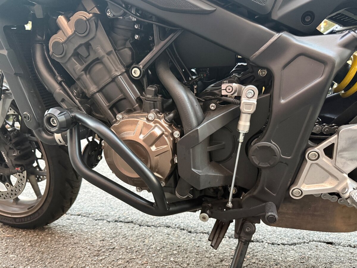Honda CB 650r - 7