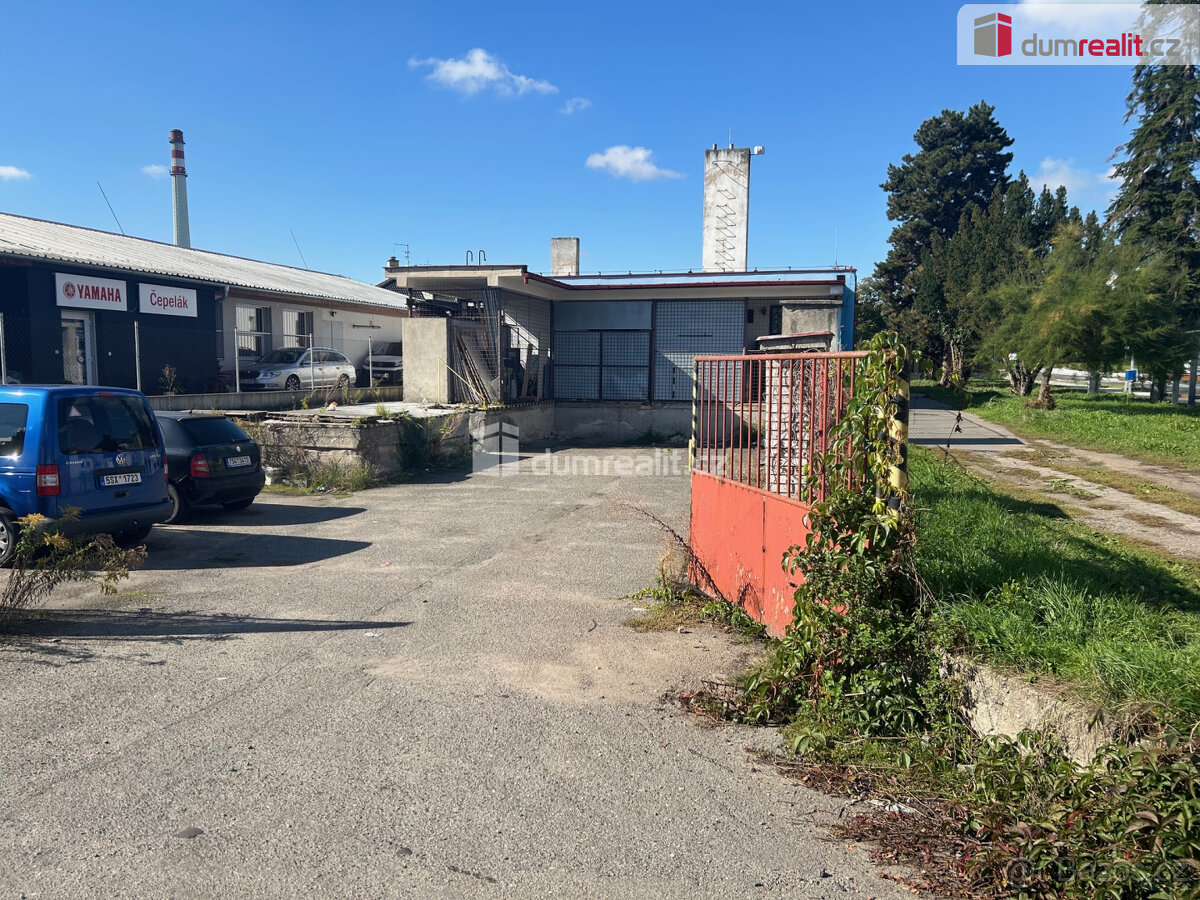 pronájem komerčního objektu, Kolín 5, Třídvorská - 7