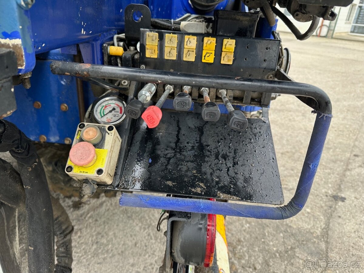 PRAGA V3S 6X6 1994 VIN 446 - 7