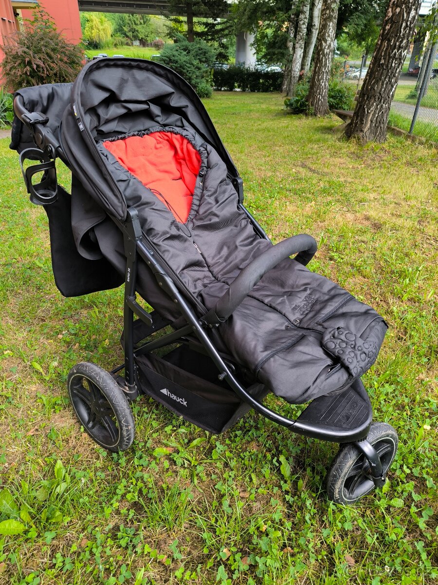 Sportovní kočárek Hauck Rapid 3R s příslušenstvím - 7