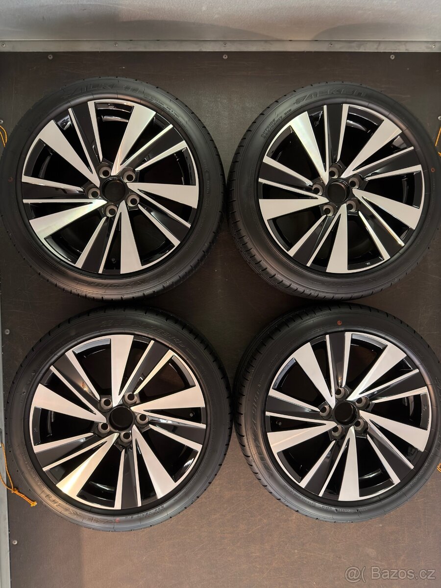 Disky Toyota Corolla 17" - 7