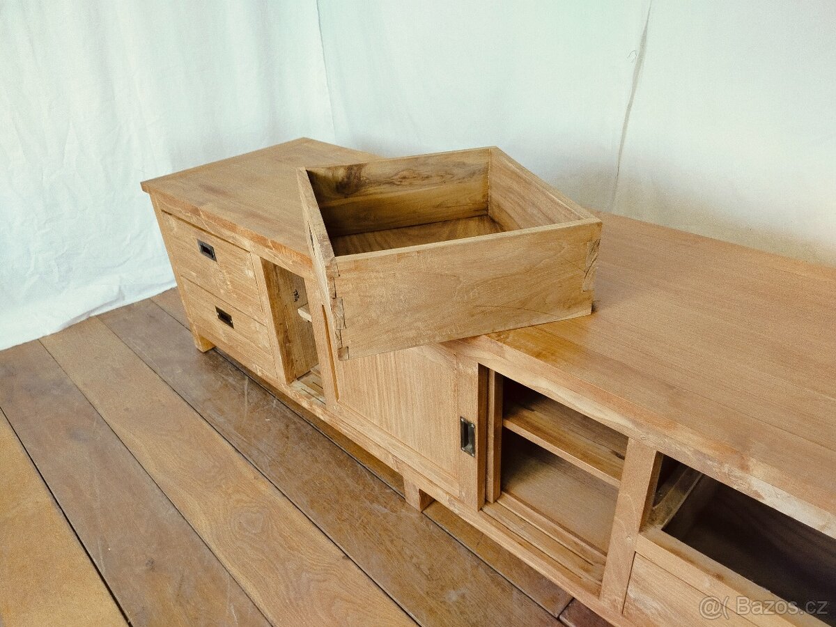 Komoda - botník - masiv TEAK - 7