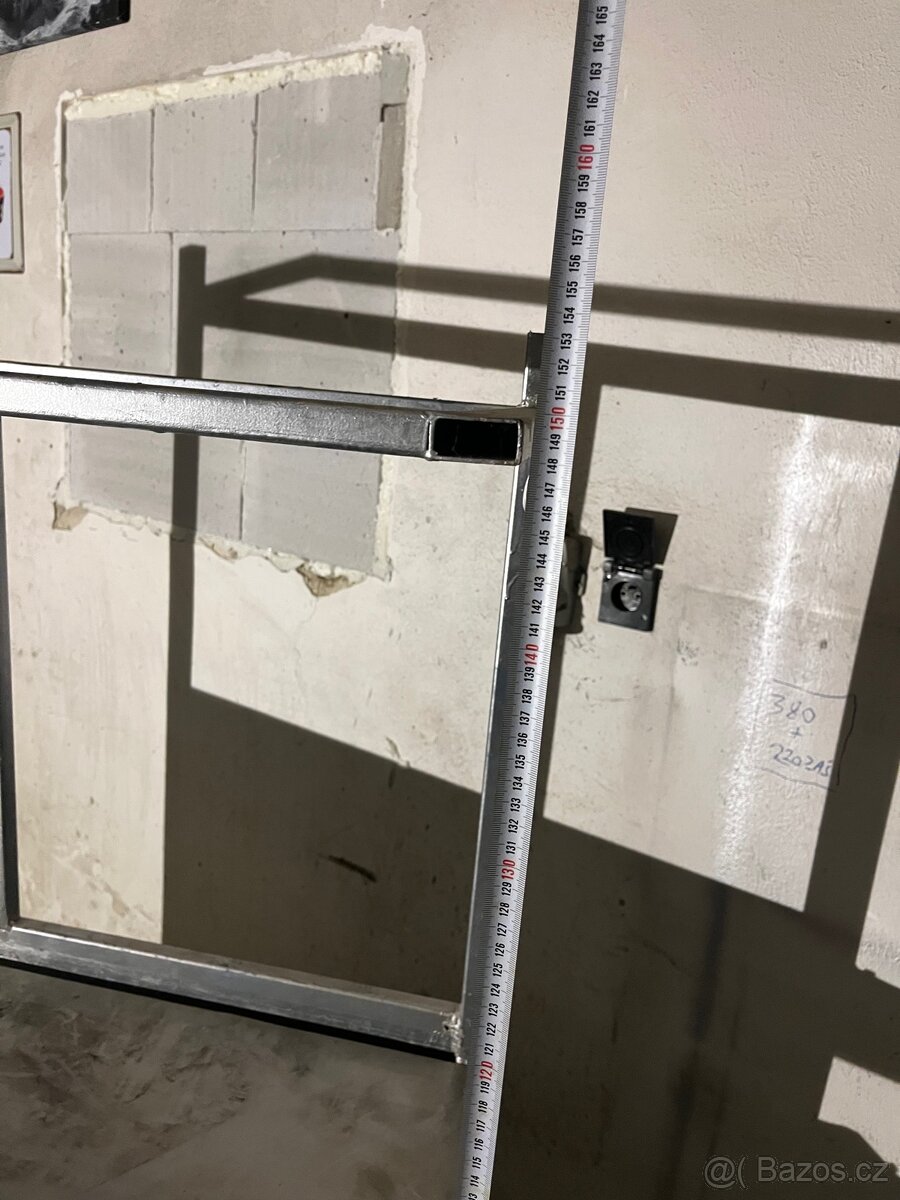 Ocelový stůl/ponk - 7