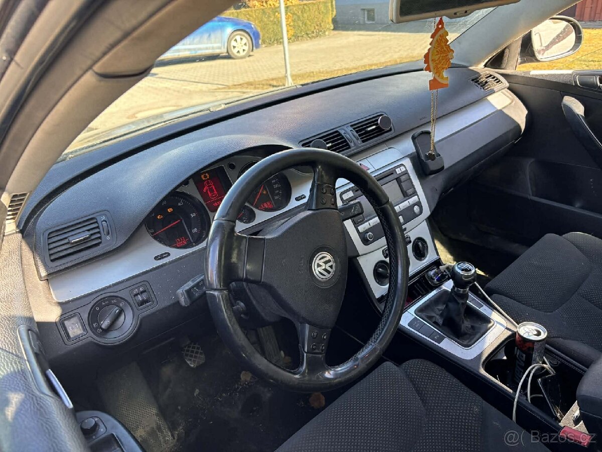 VW Passat B6 - 7