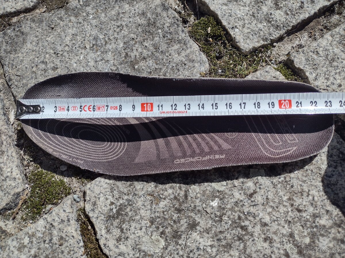 Tretry Force vel. 37 - 7