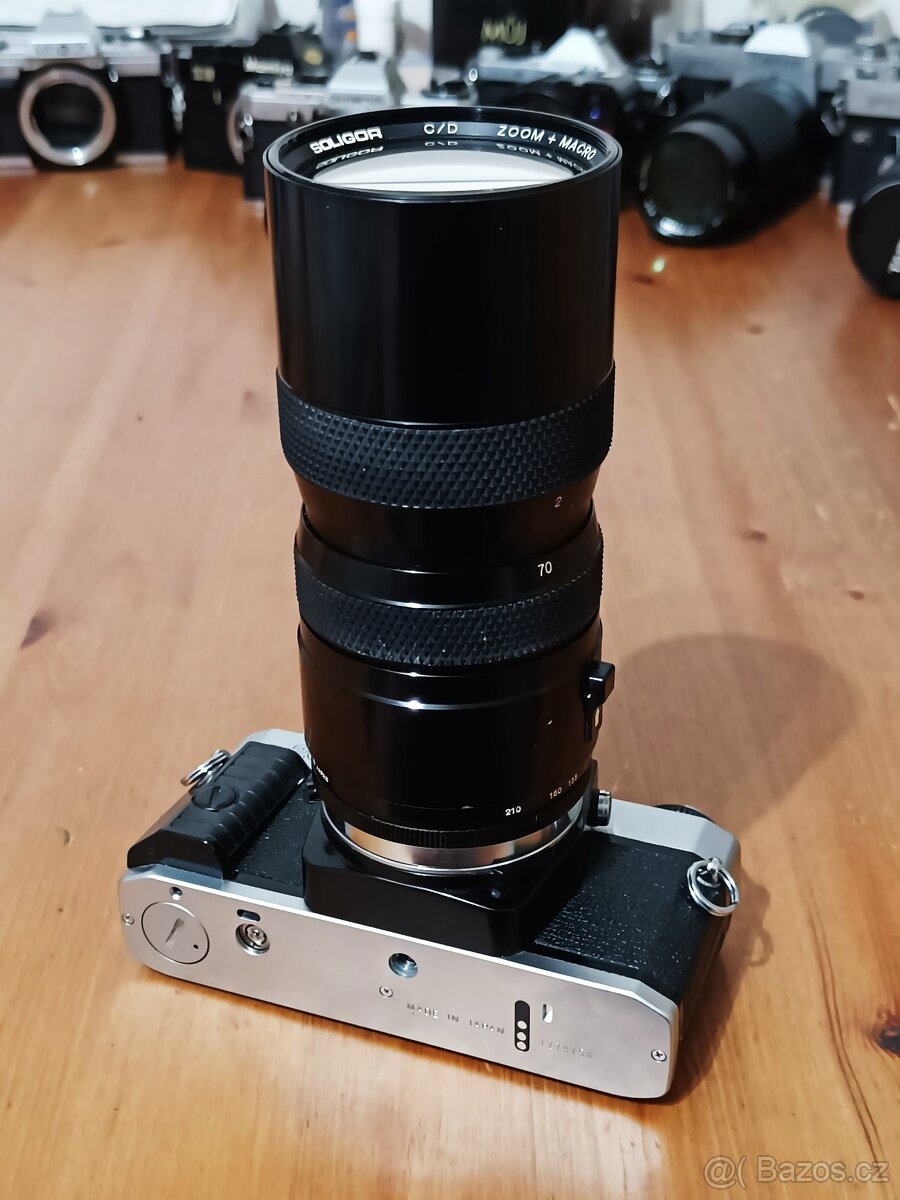 OLYMPUS OM-20 (Soligor Zoom Macro 70-210mm) - 1983 - 7