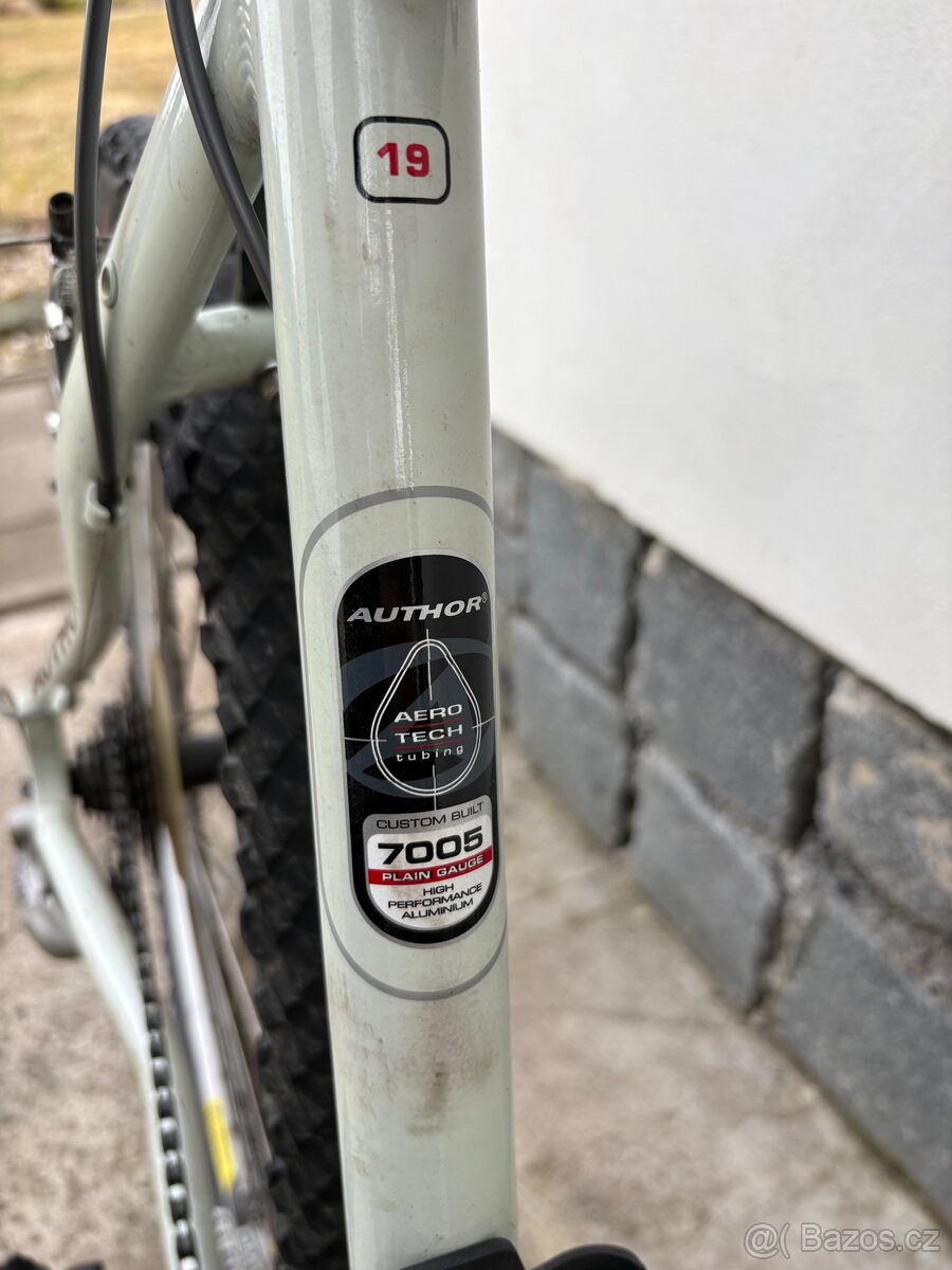 Kolo Author OPUS - rám 19” - 7