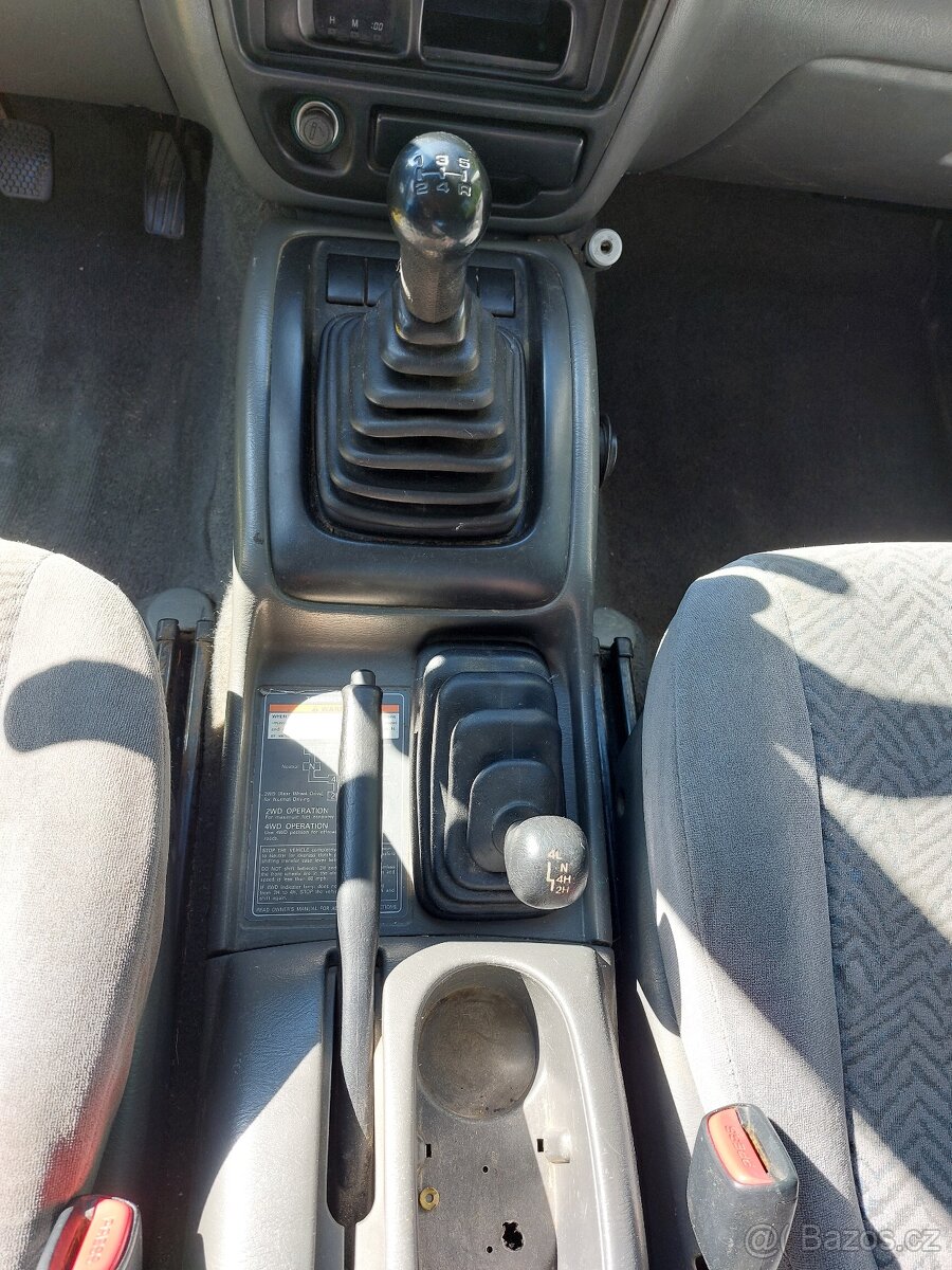 Prodám Suzuki Grand Vitara 1.6 4x4 - 7