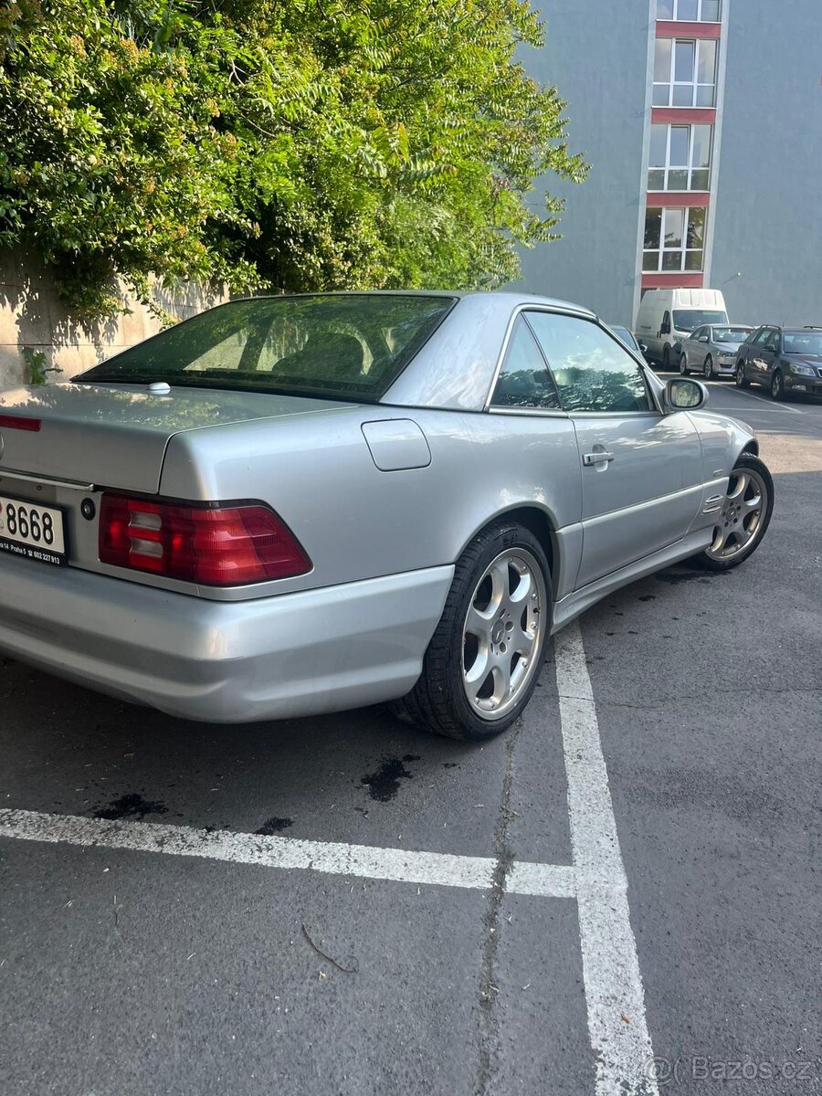SLEVA. Mercedes-Benz SL 500 „Silver Arrow“ - 7