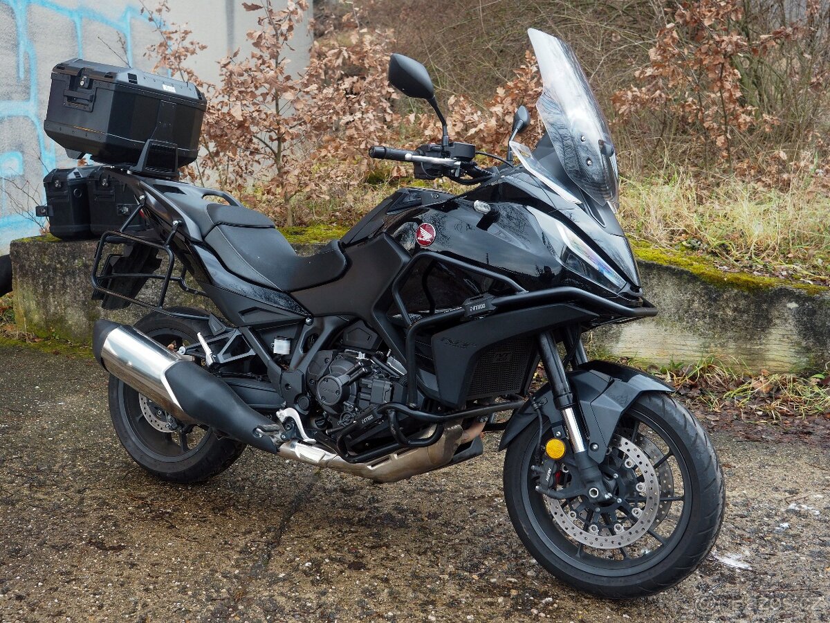 Honda NT1100 DCT, 2022, automatická převodovka - 7