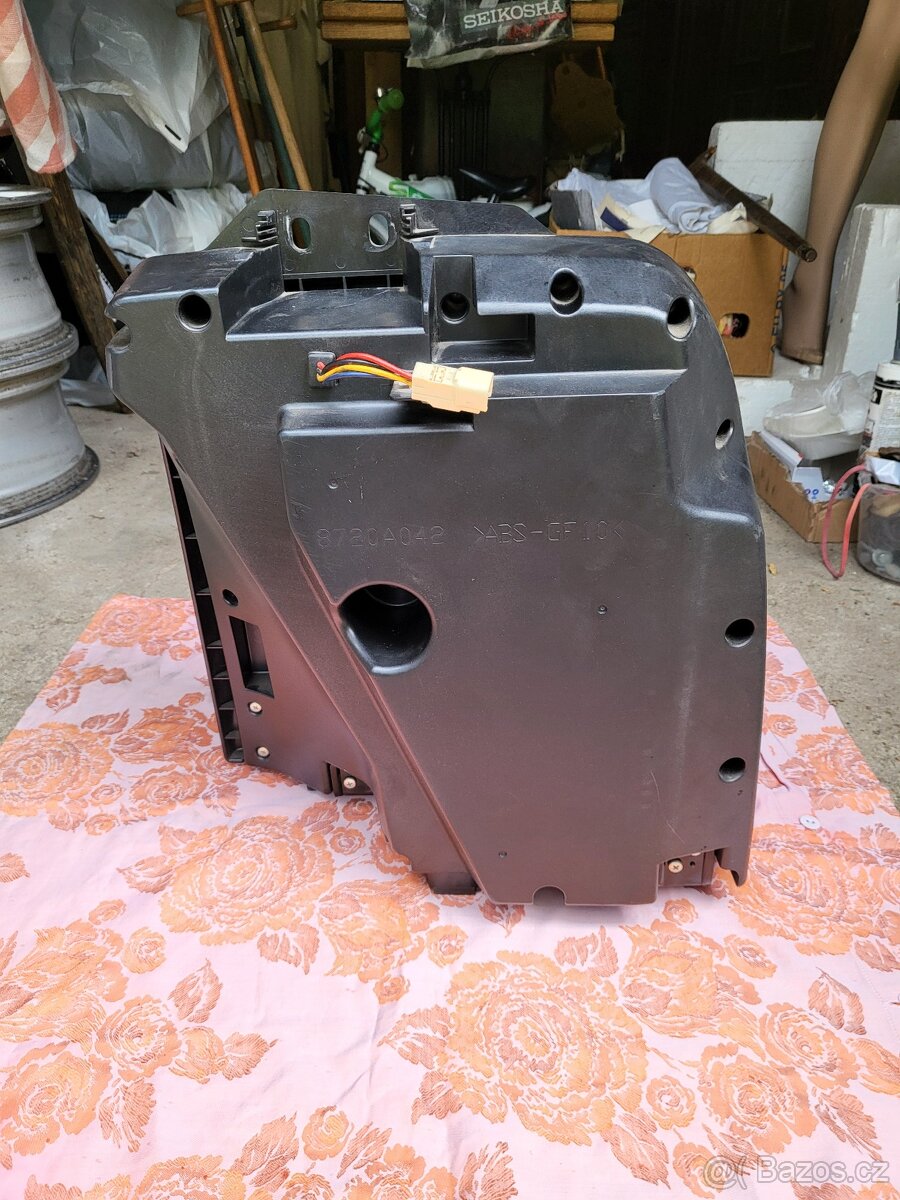 Subwoofer - Mitsubishi Lancer 1.8 Mivec... - 7