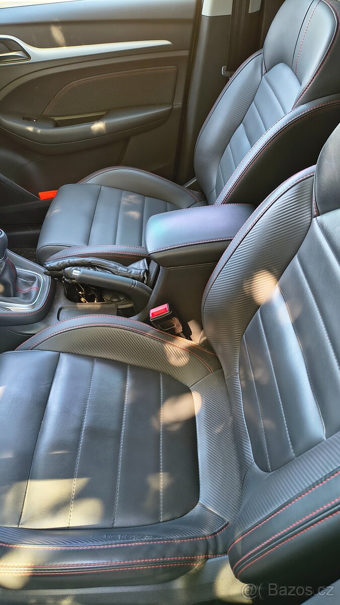 MG ZS black metal elegantní - 7