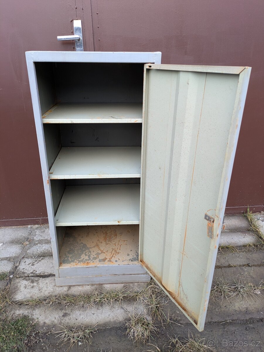 Plechová skříňka Kovos Teplice - 7