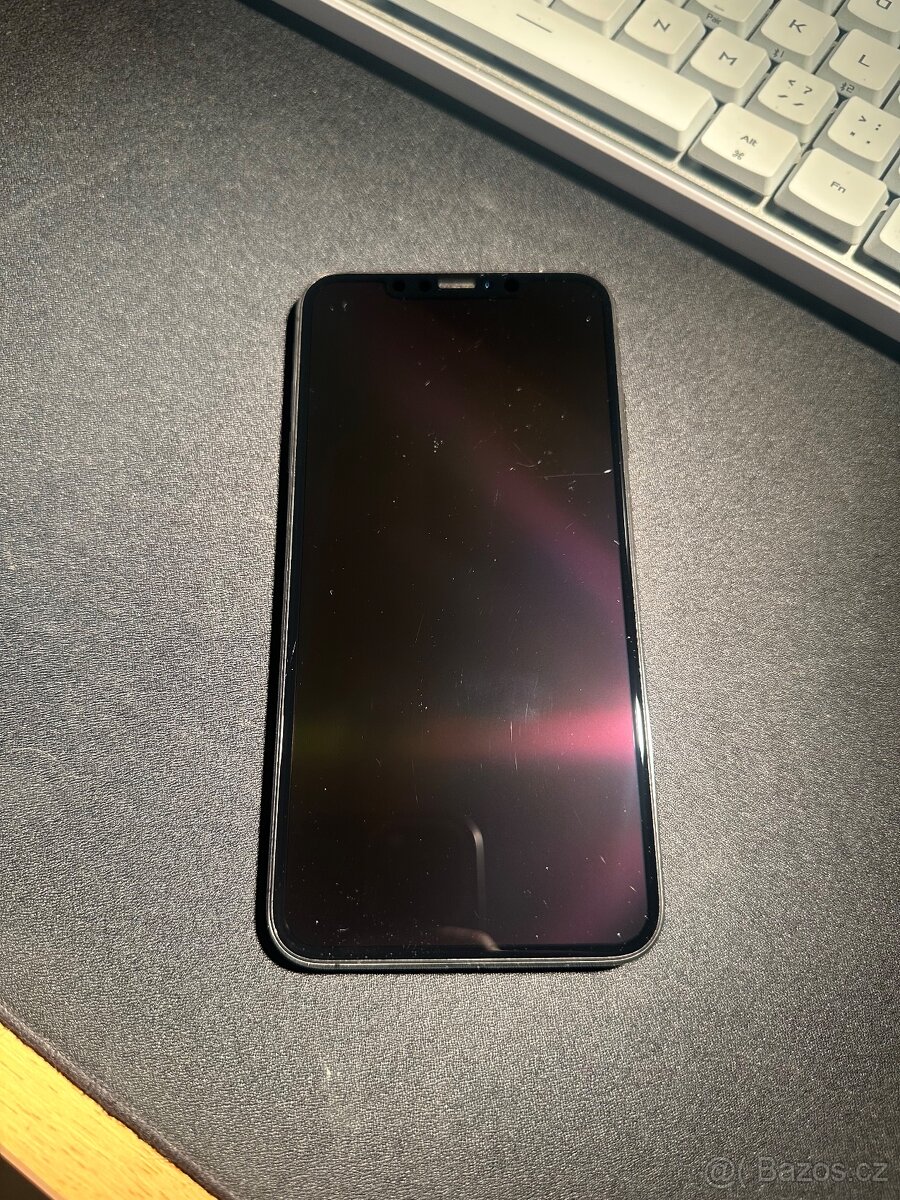 Apple iPhone XS Max 64Gb - 7