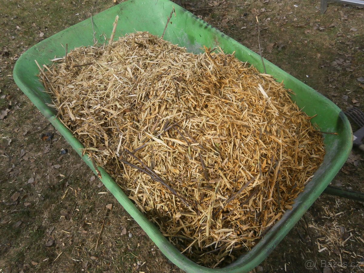 Drtič větví-Eliet štěpkovač - 7