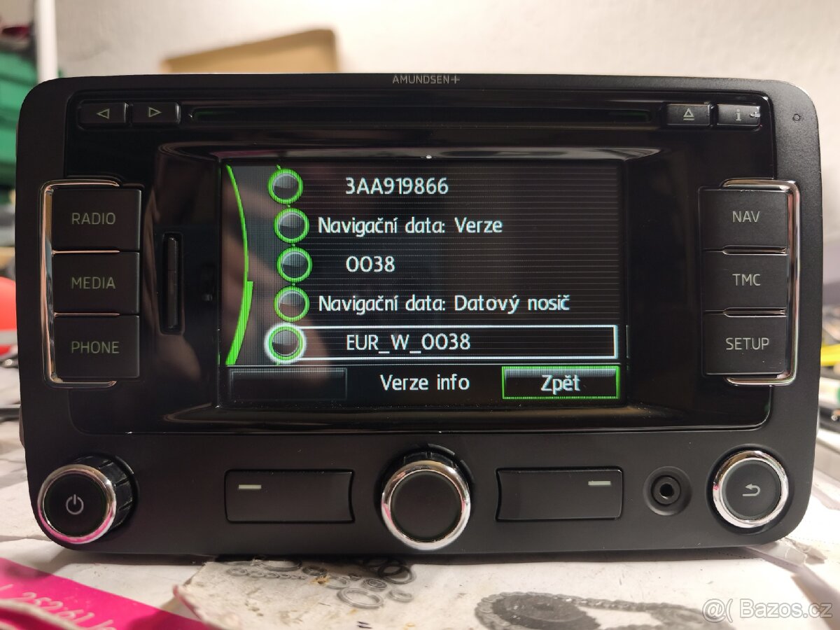 Škoda RNS315 BT autorádio navigace - 7