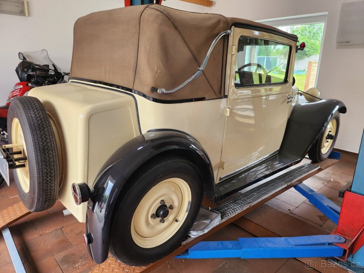 Tatra 57 Polokabriolet - 7