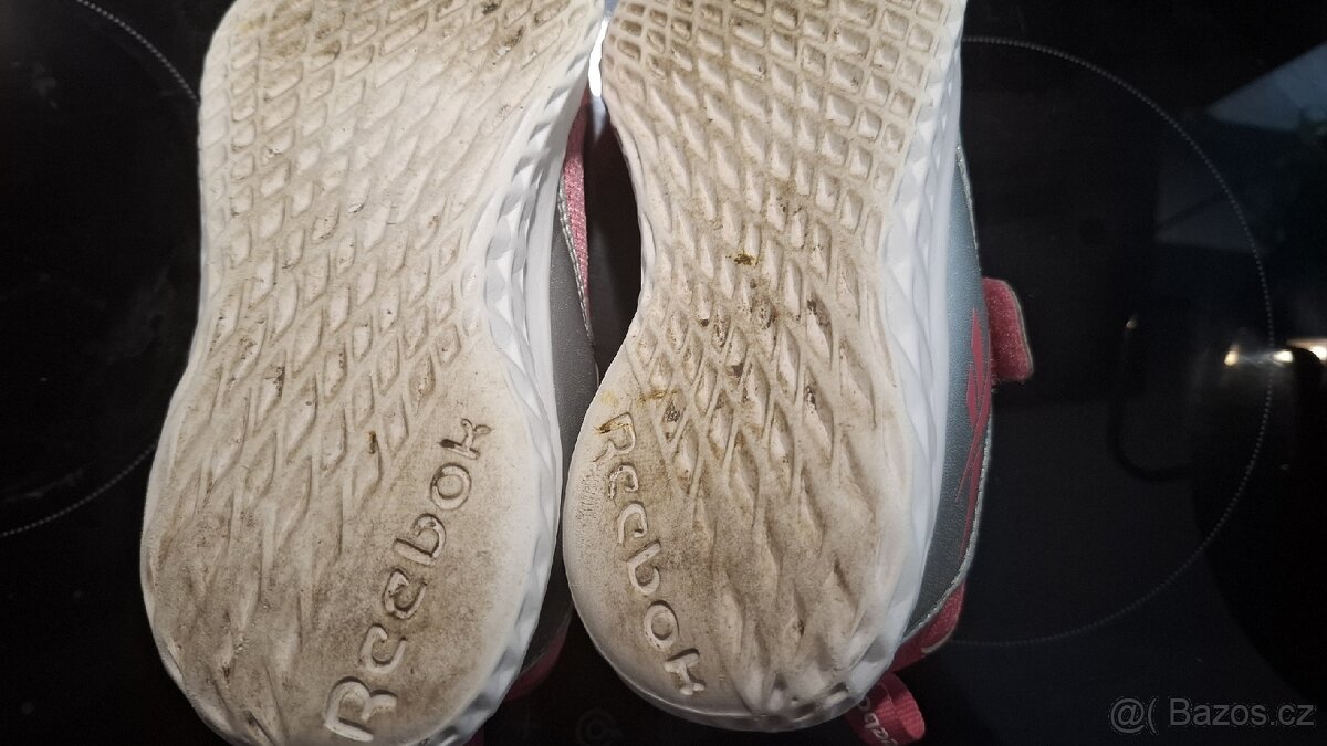 Reebok dívčí tenisky vel. 31 sálovky - 7
