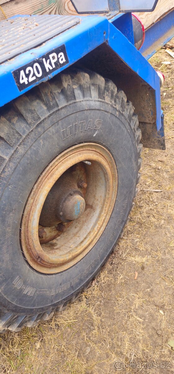 Jednoosý vlek za traktor - 7