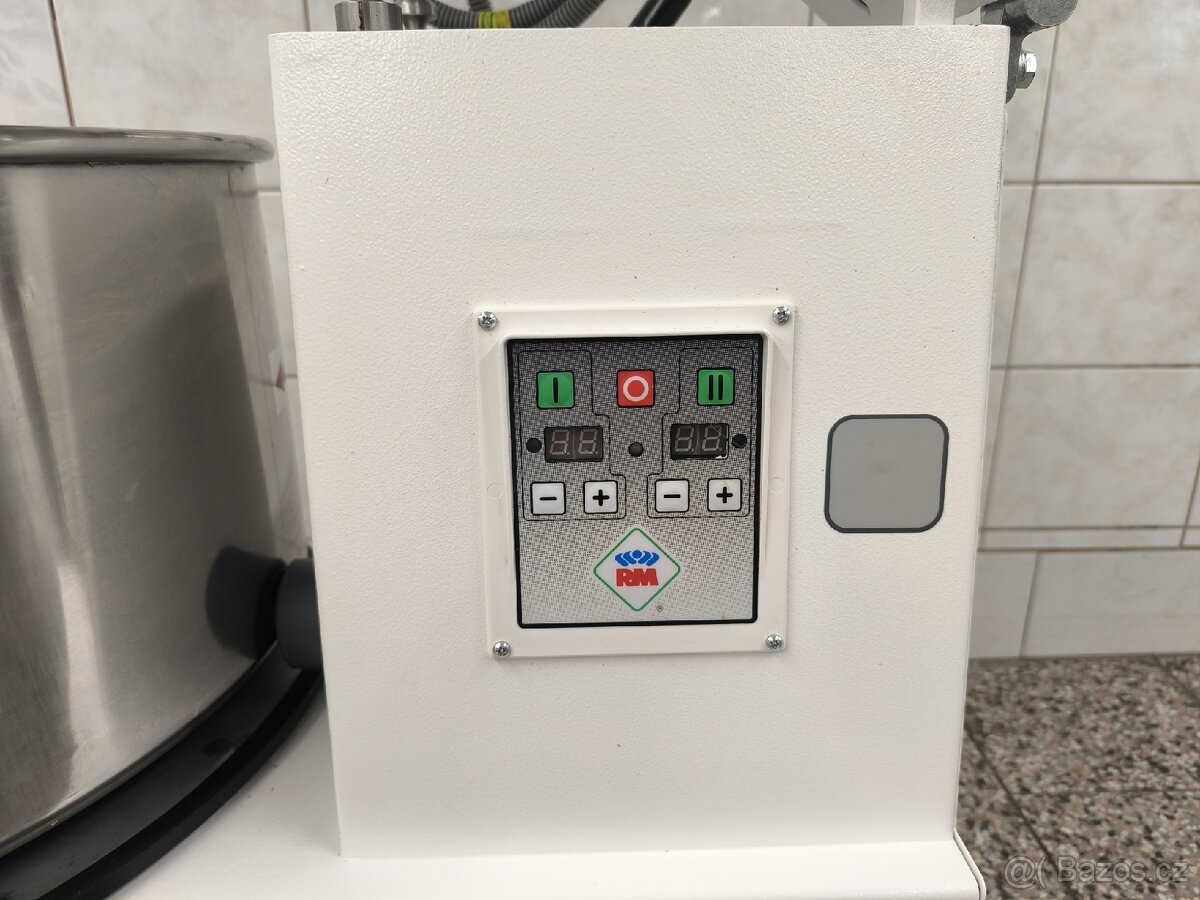 Prodám hnětač těsta model HTS532T - 7