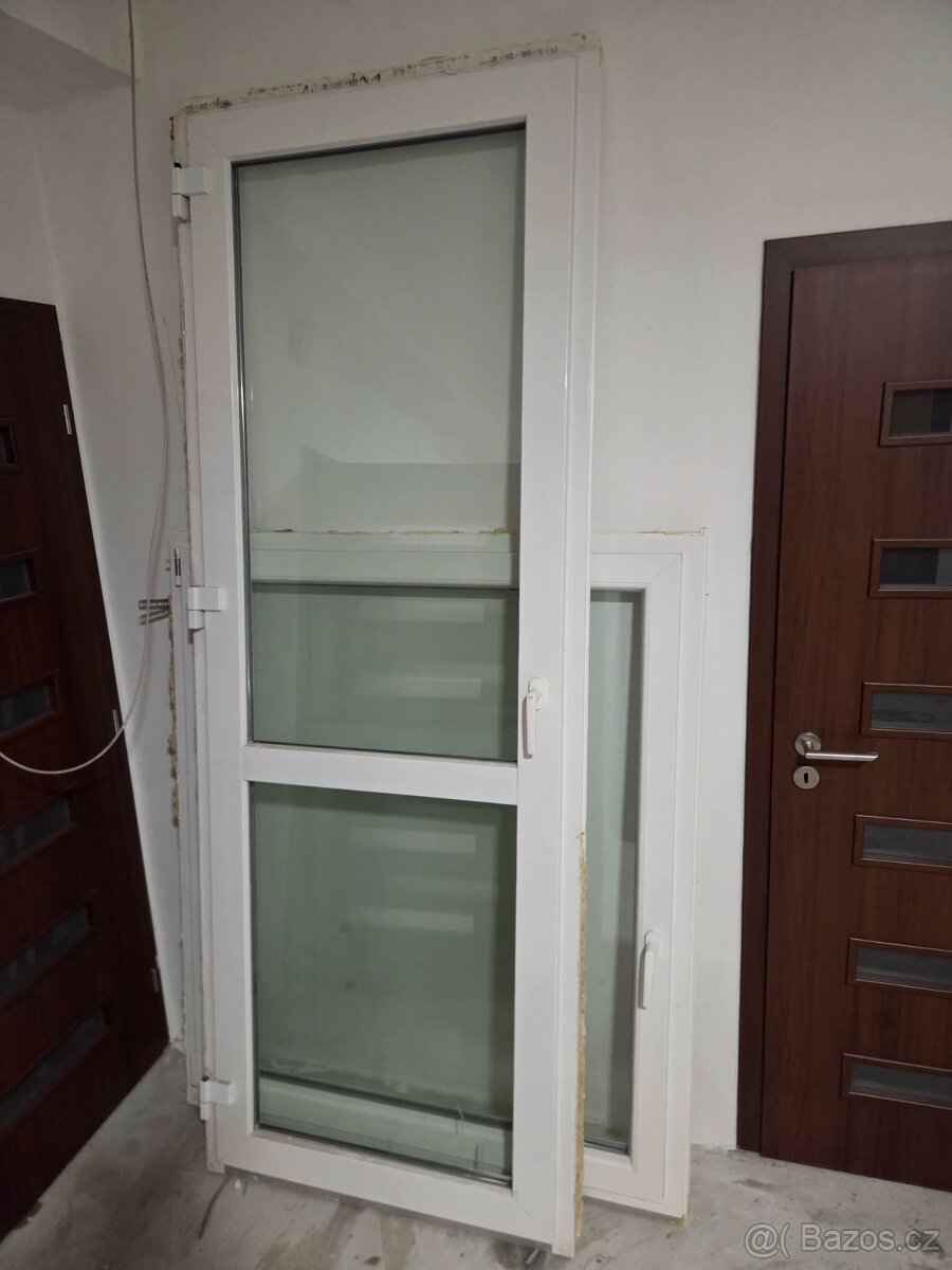 Plastové okno a dveře - 7