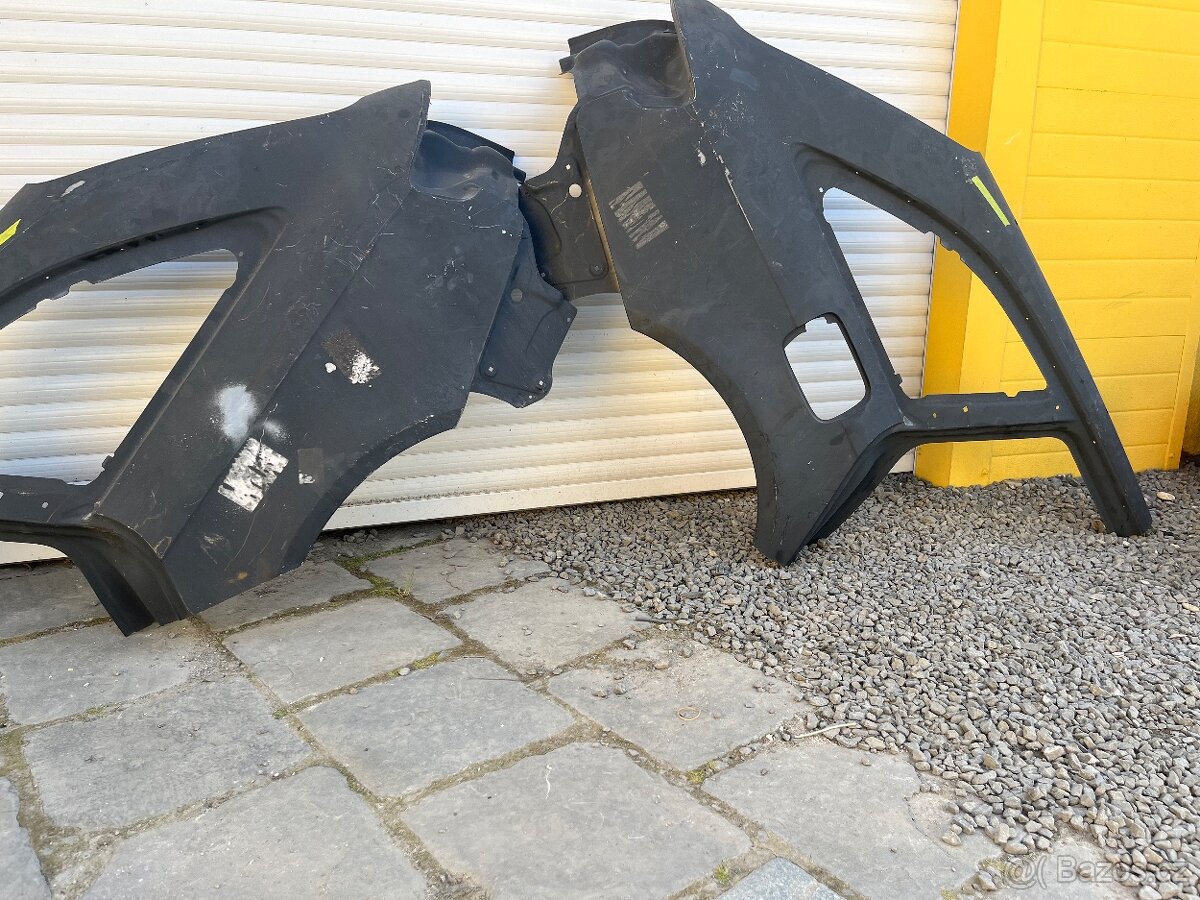 Audi a4 zadni blatnik - 7