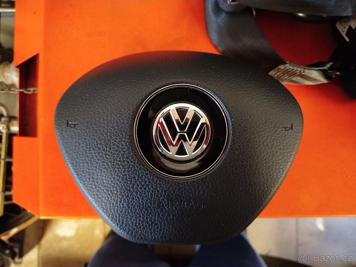 Predná pravá štvrťka Passat B8 predná nápravnica - 7