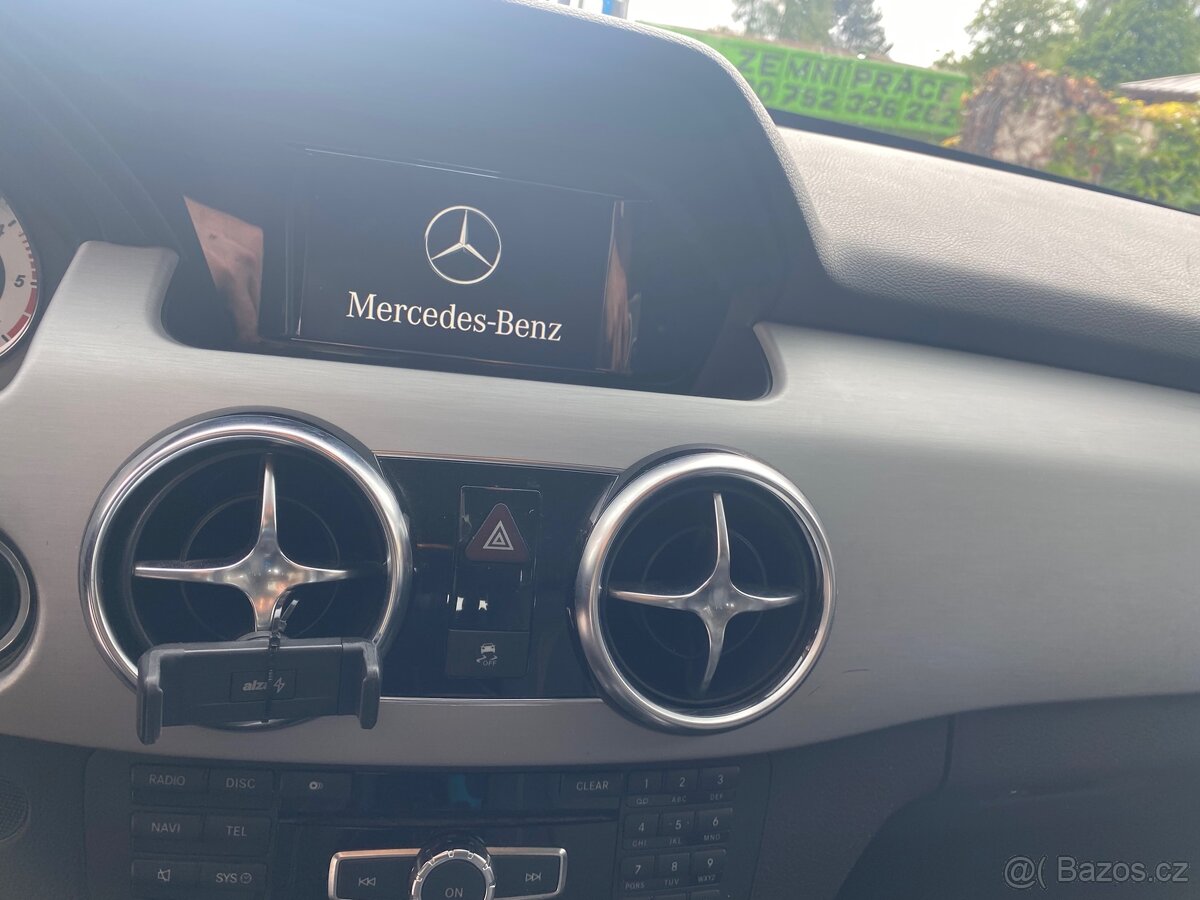 Mercedes GLK 220. MANUÁLNÍ Převodovka - 7