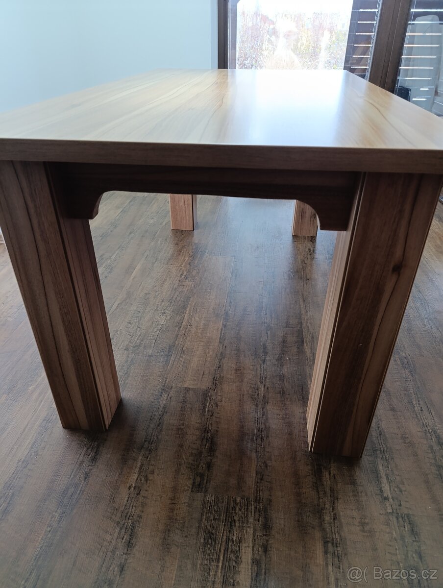 jídelní stůl + židle - 7