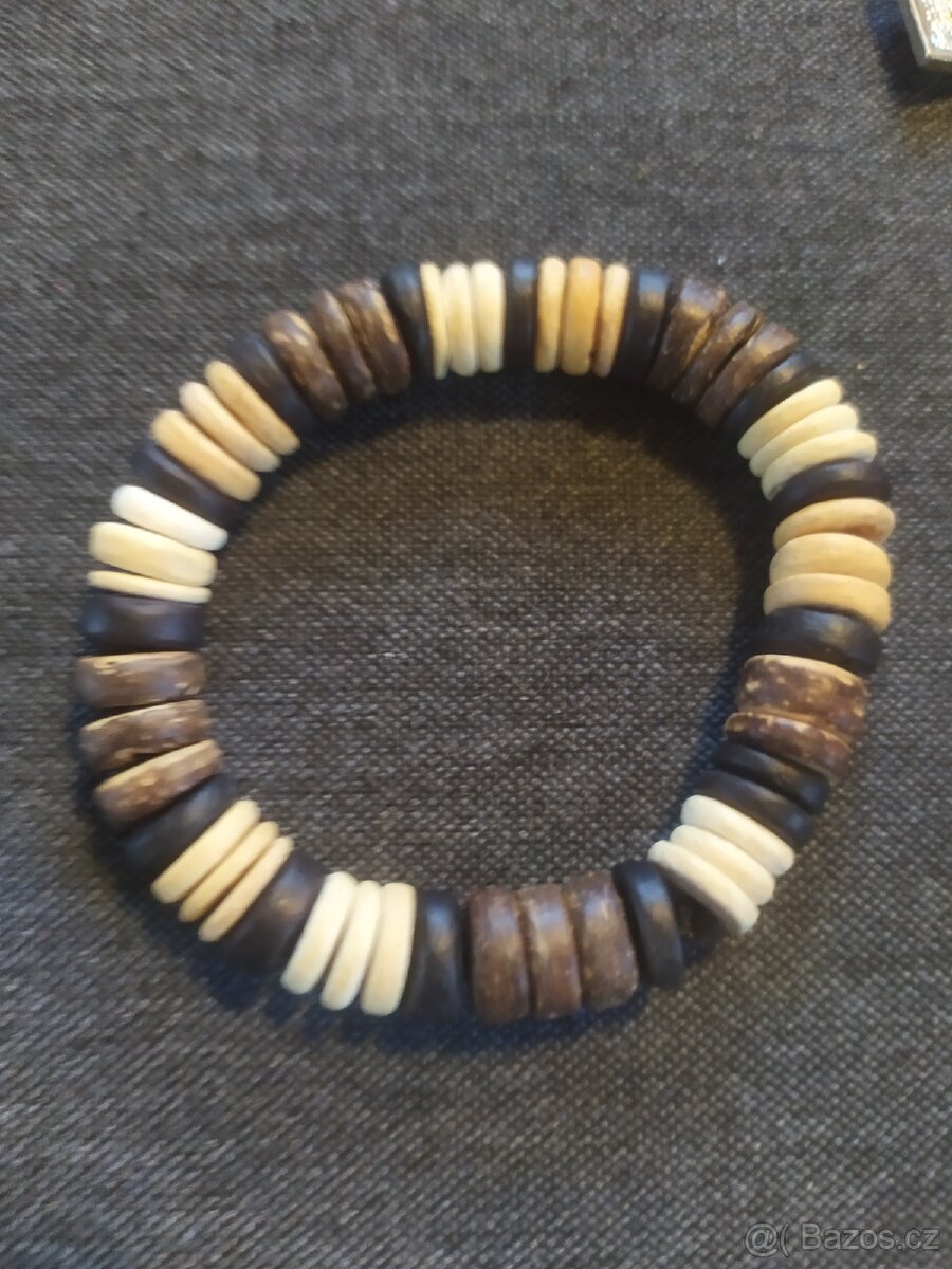 Sada různých Šperků - 7