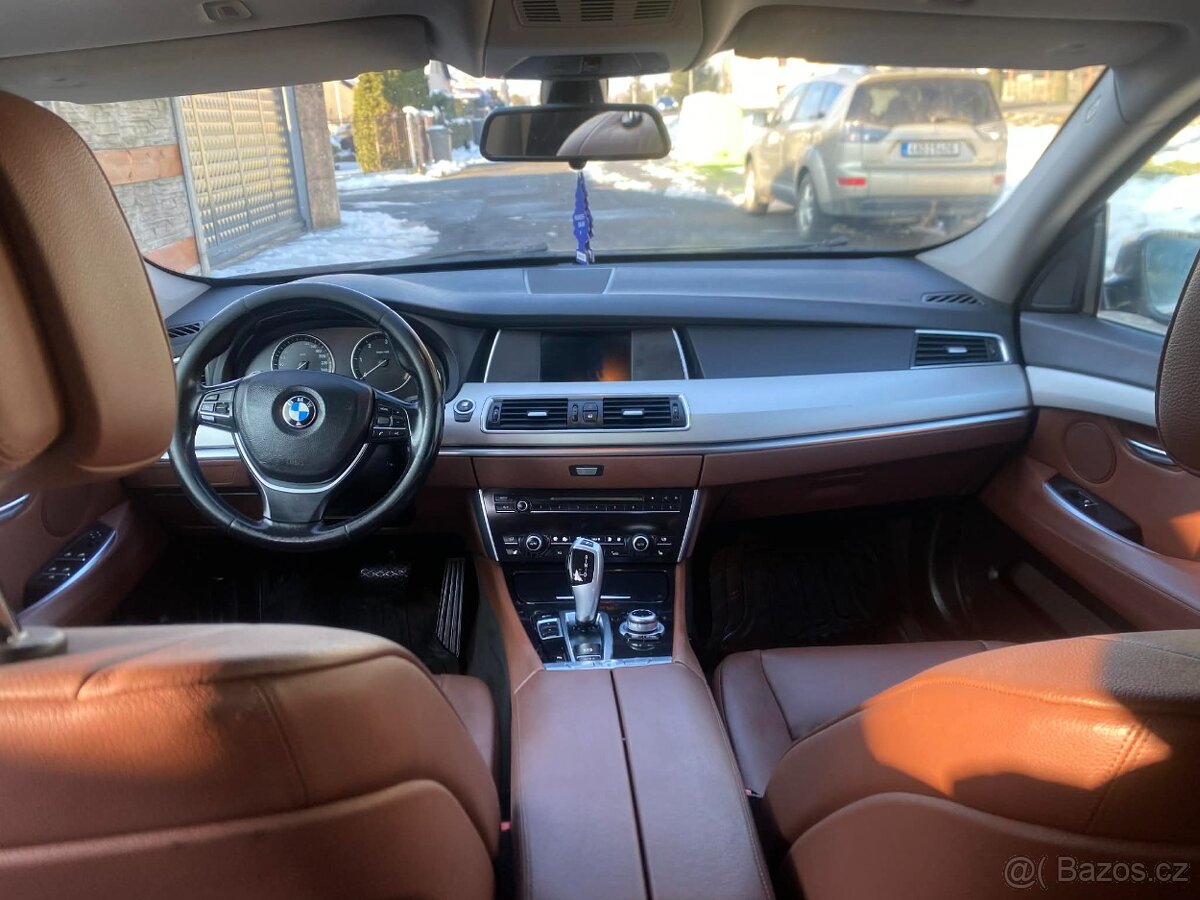 BMW 530D 2010 - 7