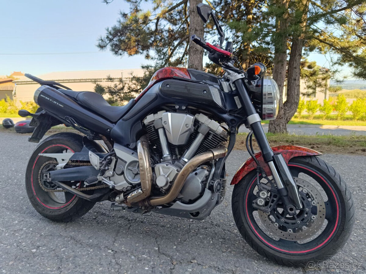 Yamaha MT 01 - 7