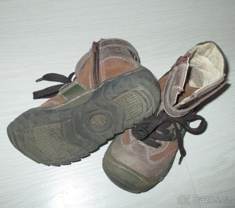 Celoroční celokožené kotníkové SUPERFIT vel.27- stélka 17,5 - 7