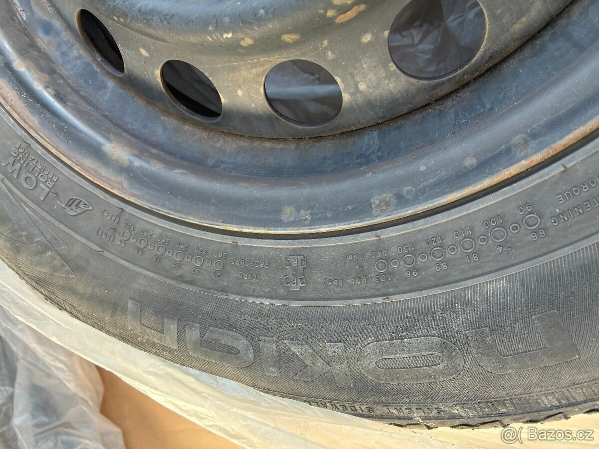 Disky s pneu M+S Nokian R15 195/65, plecháče 4 ks - 7