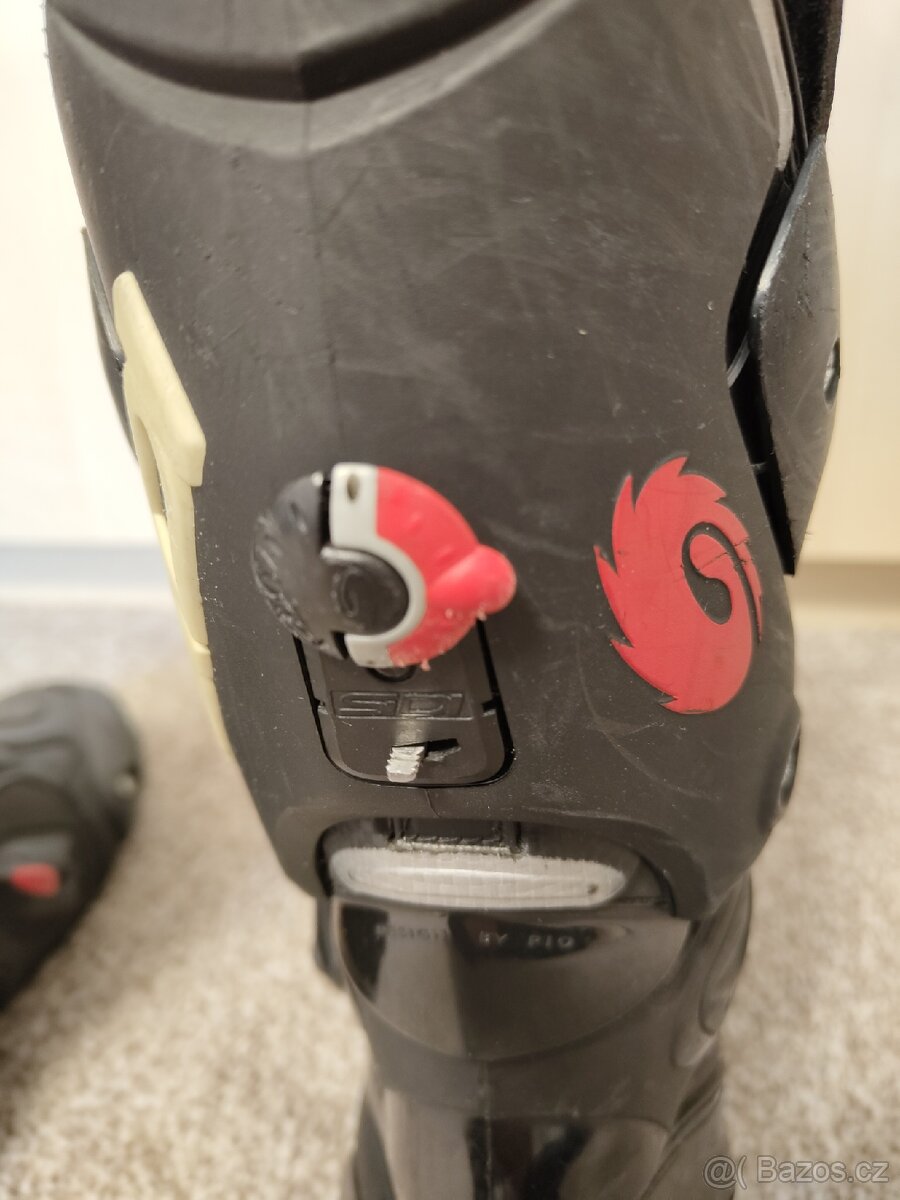 SIDI Vertigo vel. 42 na nohu 41 - 7