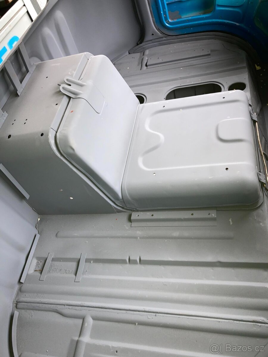 AVIA - KABINA po G.O. - 7