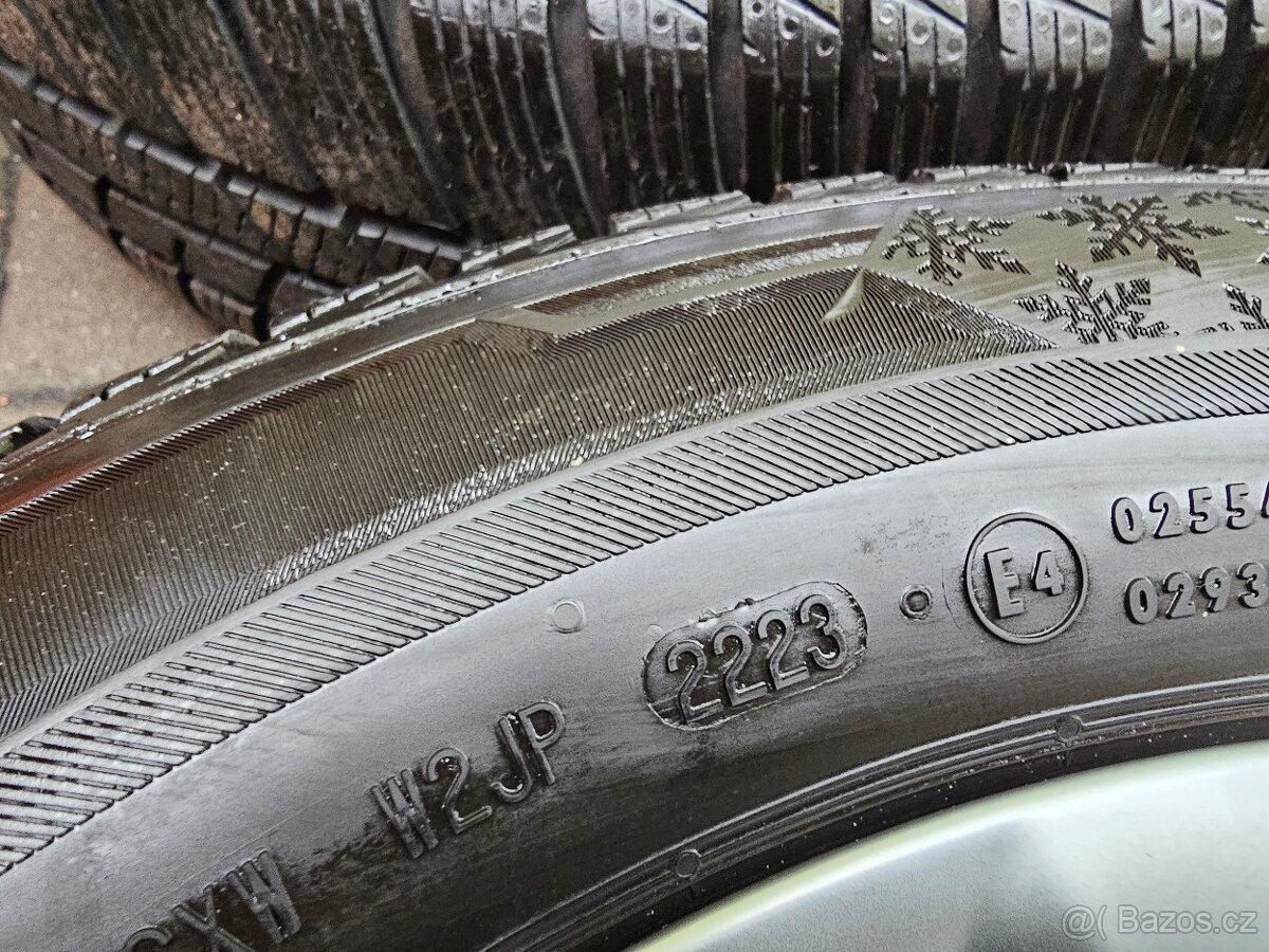 ALU zimní kola Twister orig Škoda 5x112 Octavia IV R16 5E3 - 7