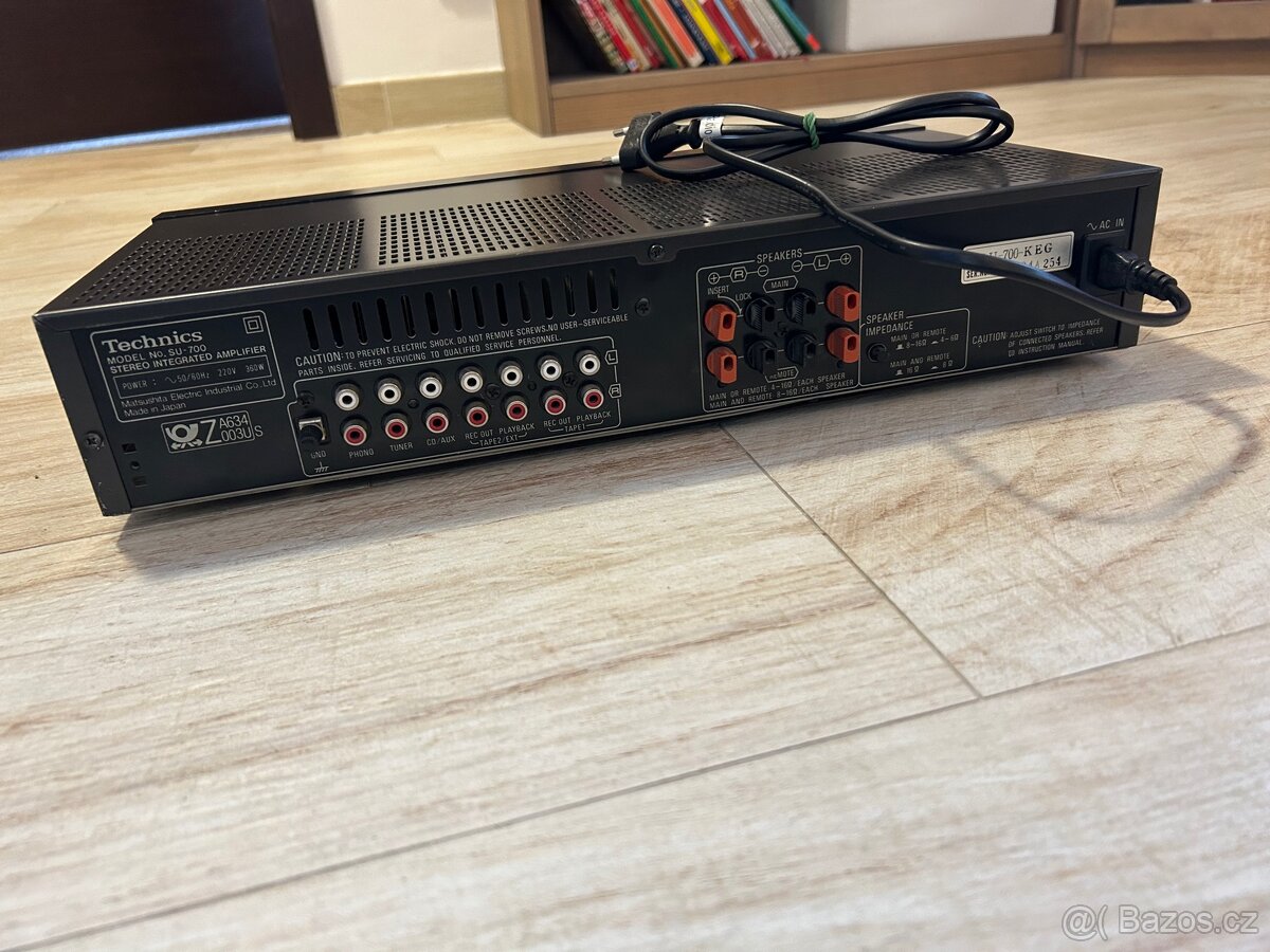 Zesilovač Technics SU-700 Stereo Integrated Amplifier - 7