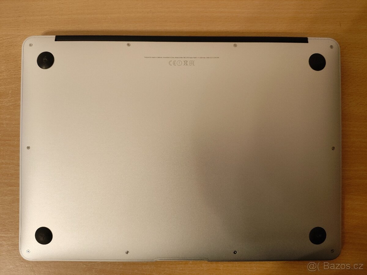 Apple MacBook Air 2017 – i5 | 8GB | 128GB - 7