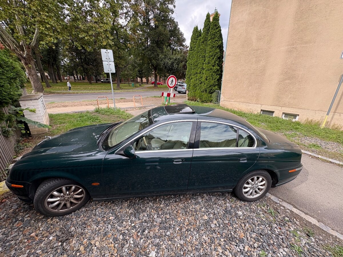 Jaguar S type 2.5l v6 147 kW - 7