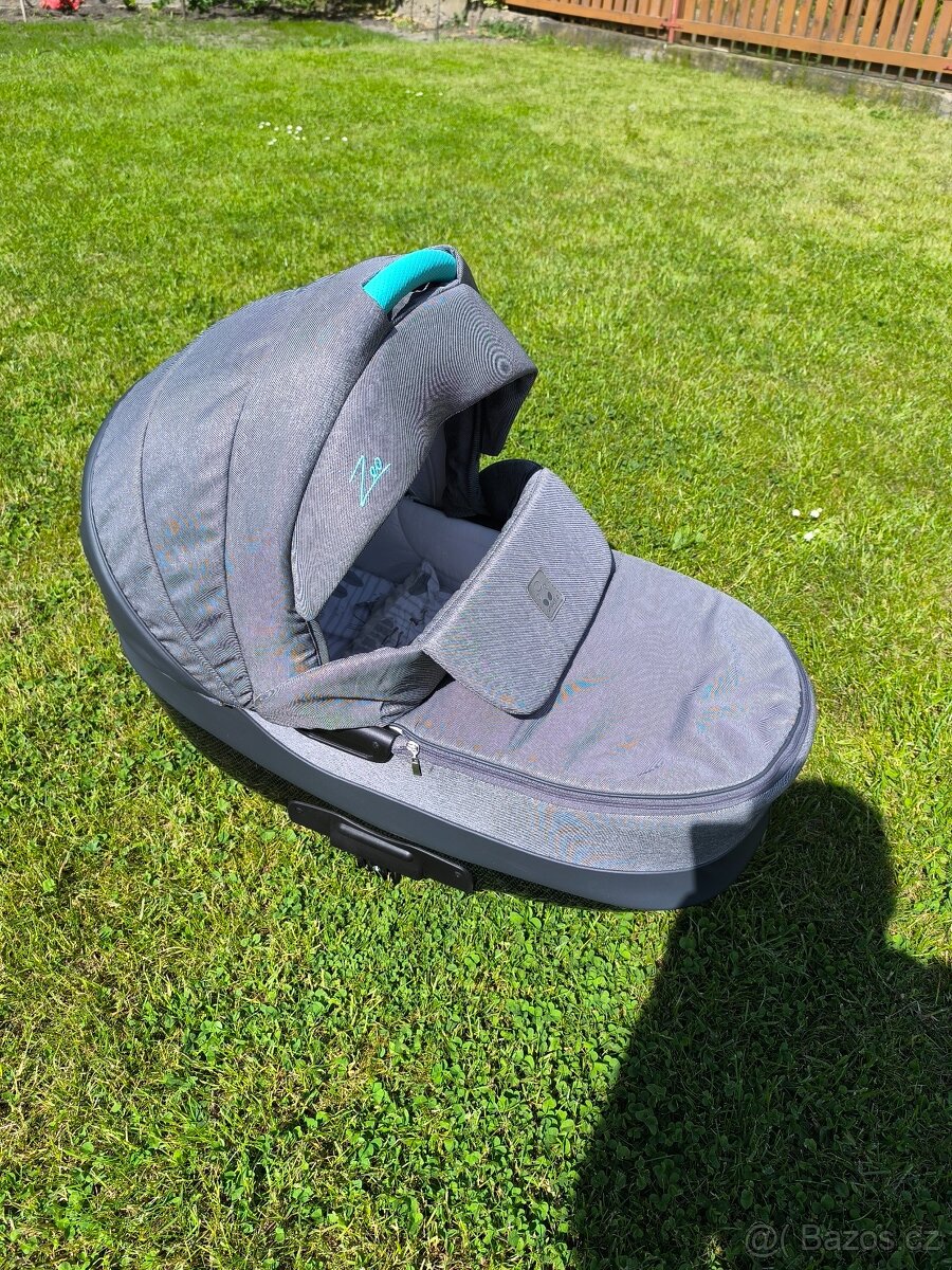 Kočárek trojkombinace Camarelo Zeo - 7