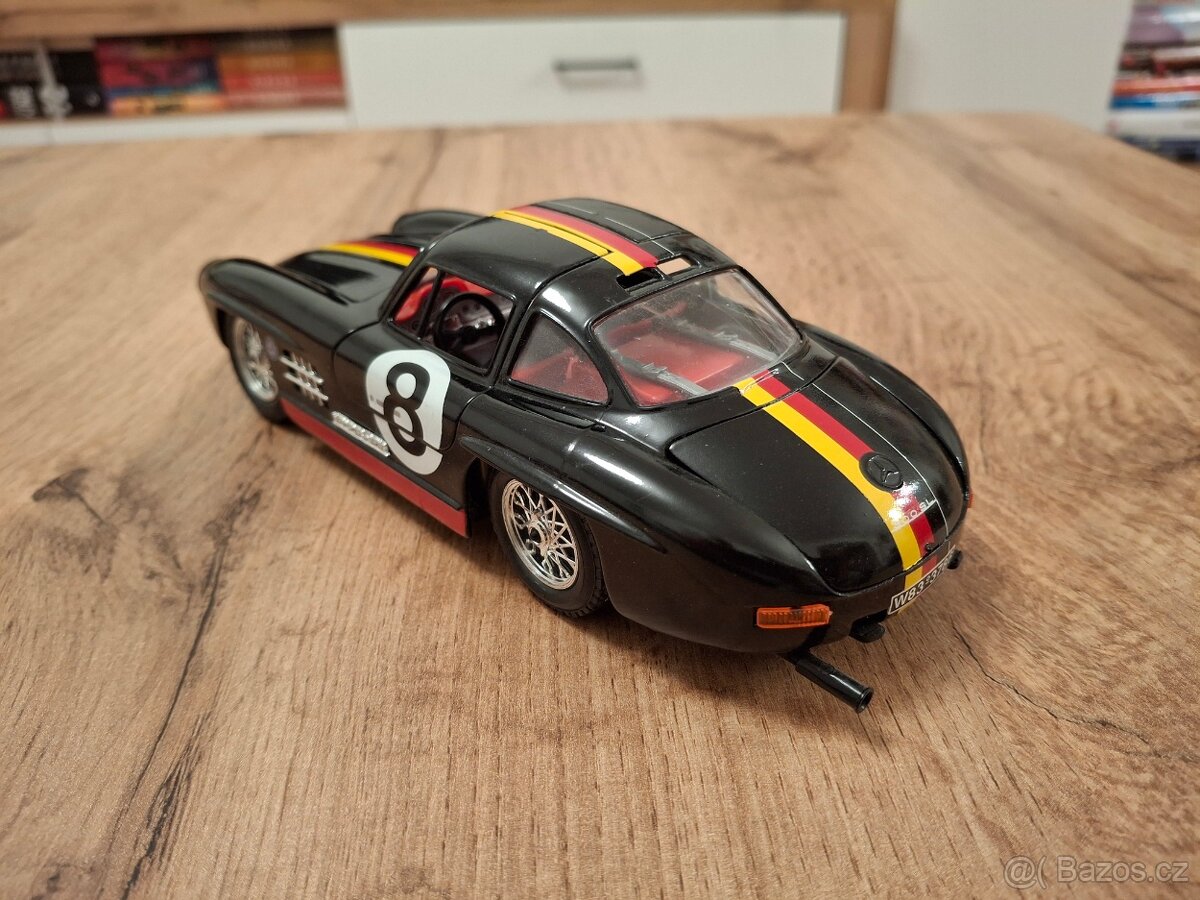 Bburago 1:24 - Mercedes, Jaguar, Chevrolet - 7