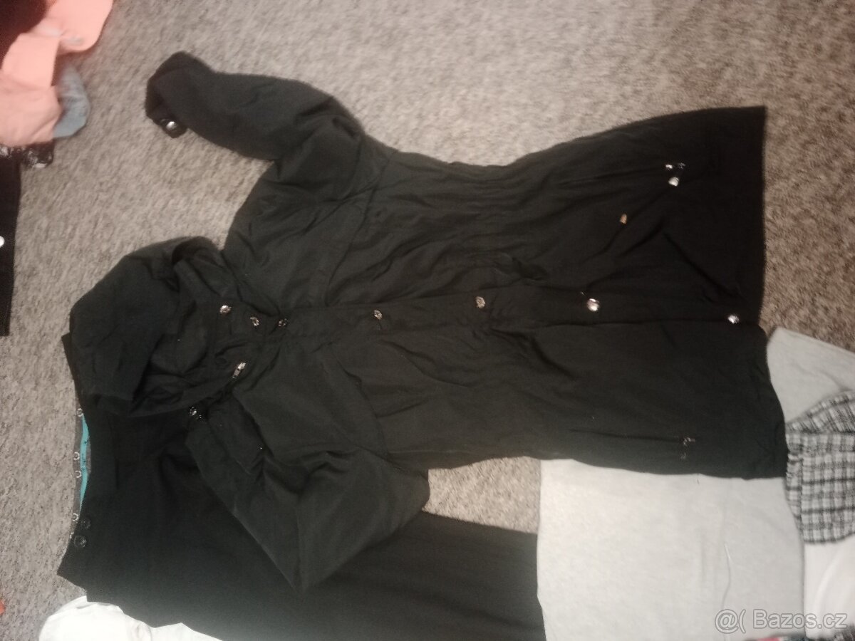 Oblečení Dámské vel. M - 7