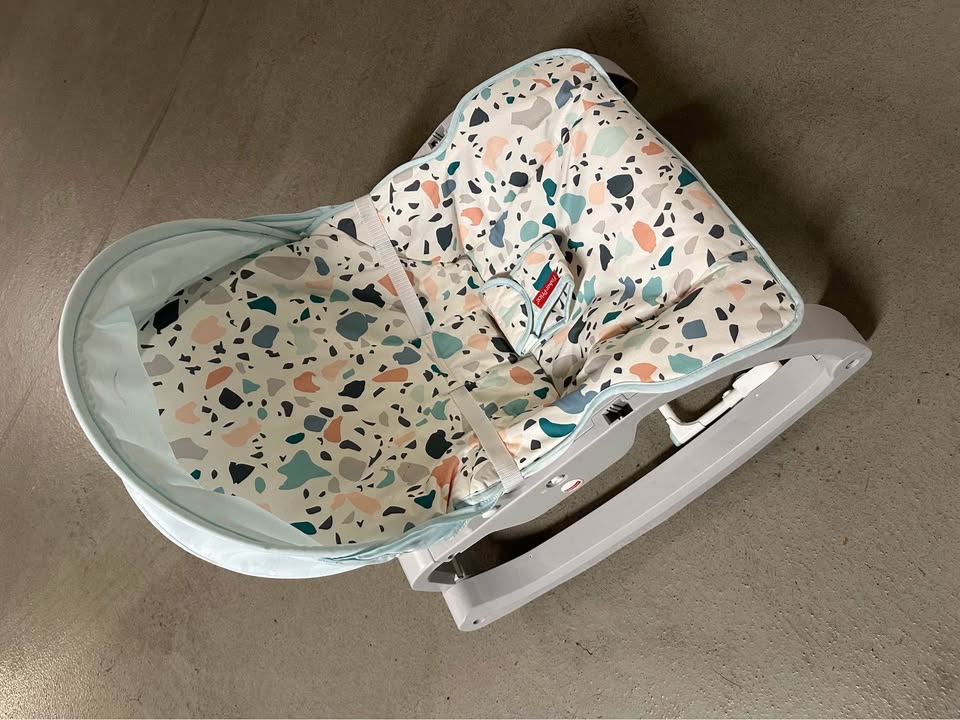Fisher-Price SEDÁTKO OD MIMINKA PO BATOLE TERRAZZO Stříška - 7